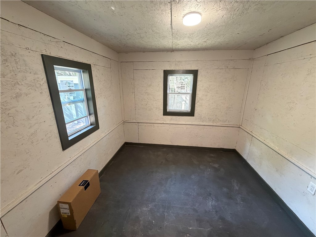 19 Copeland Street, Unit 17 Rochester, NY 14609 - Photo 4 of 12 Gallery Image 4
