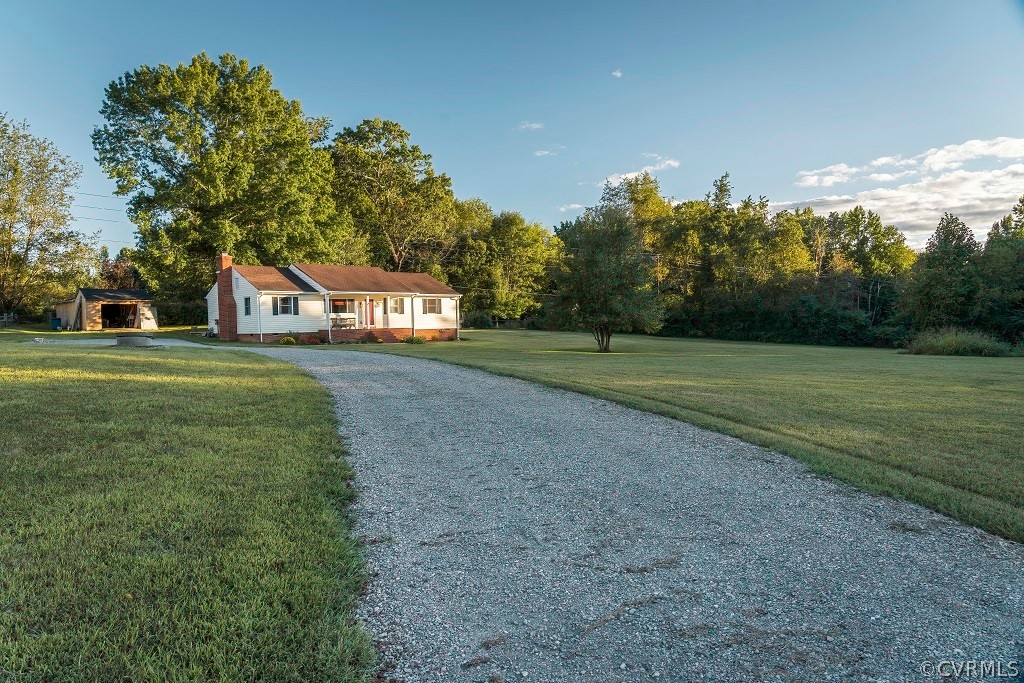 2957 Moyer Road Powhatan, VA 23139 - Photo 8 of 34 Gallery Image 8