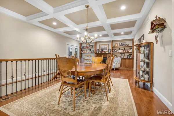 $949,900 | 30 Woodbine Court, Troy, MO 63379