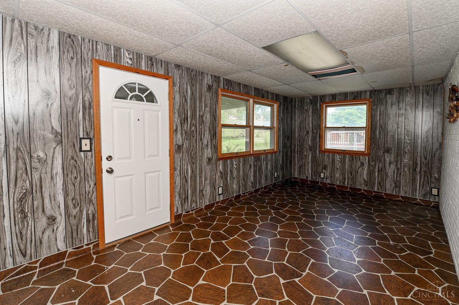 3530 Muddy Creek Road Cincinnati, OH 45238 - Photo 10 of 25 Gallery Image 10