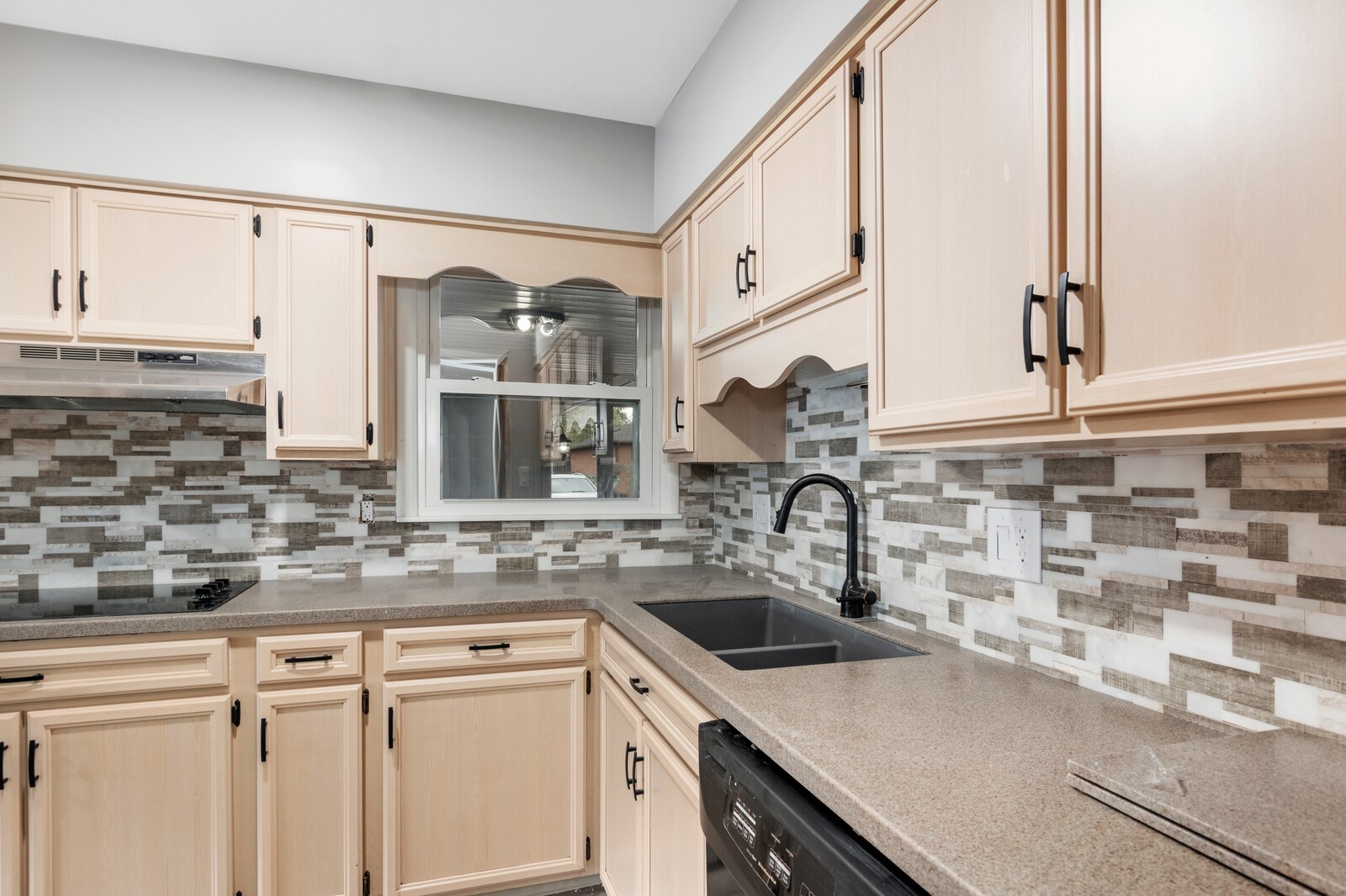 1315 North Winthrop Road Muncie, IN 47304 - Photo 11 of 30 Gallery Image 11