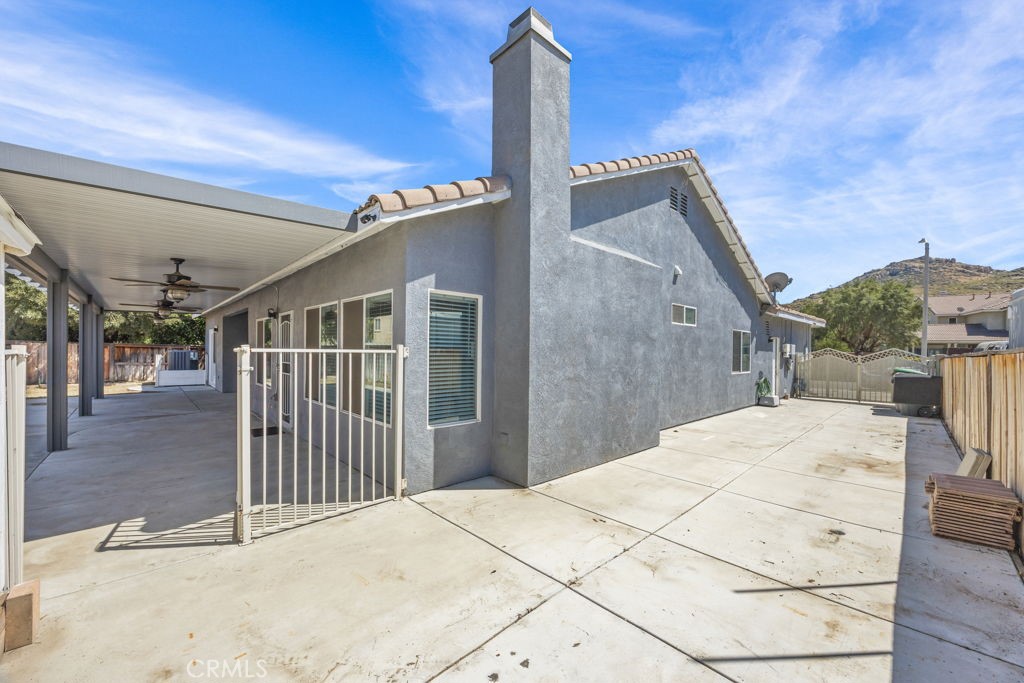 1251 Stepstone Court Hemet, CA 92545 - Photo 38 of 51 RV parking