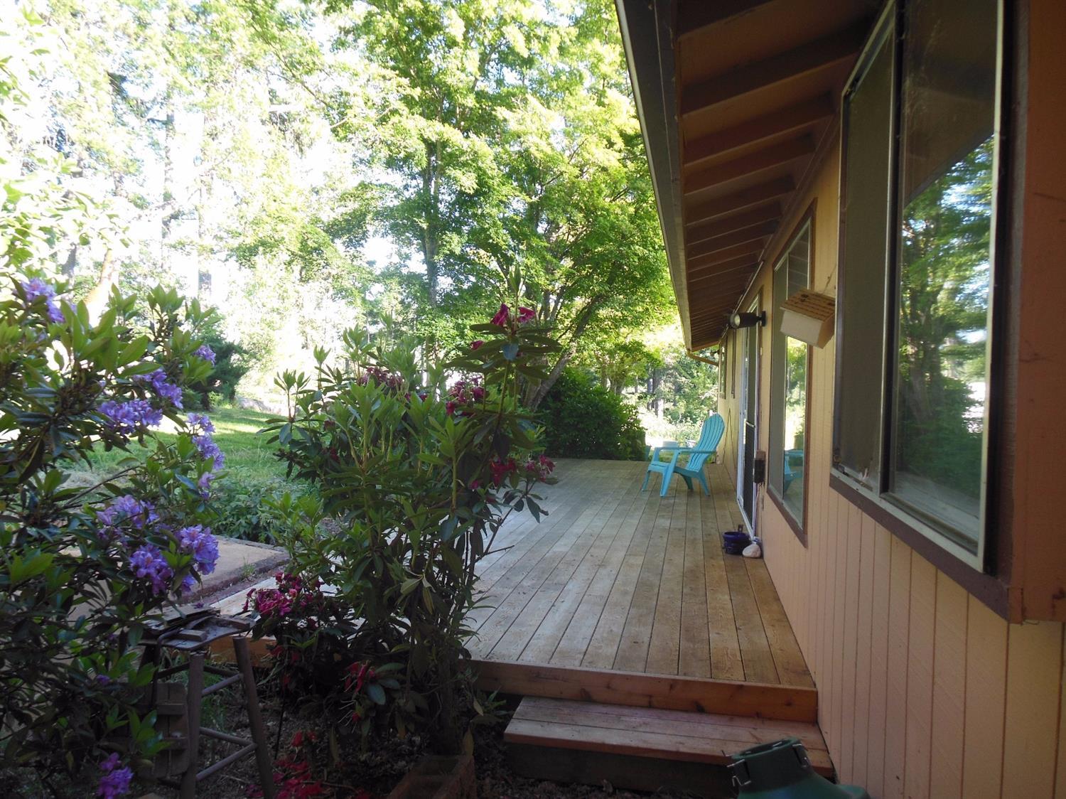 3199 Helms Road Grants Pass, OR 97527 - Photo 2 of 11 Additional Photo