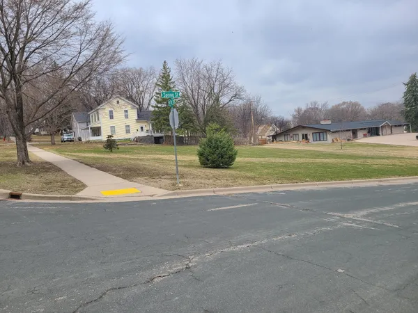 $85,000 | 306 5th Street West, Hastings, MN 55033