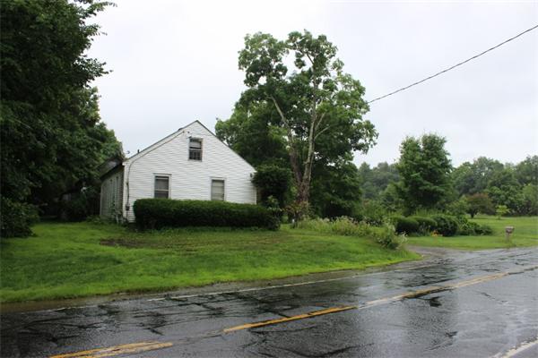113 Long Plain Road Leverett, MA 01054 - Photo 9 of 29