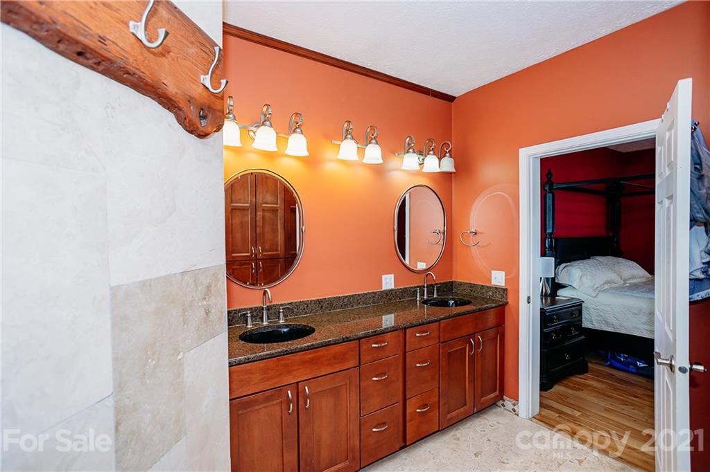 418 Bailey Road Candler, NC 28715 - Photo 18 of 47 Gallery Image 18