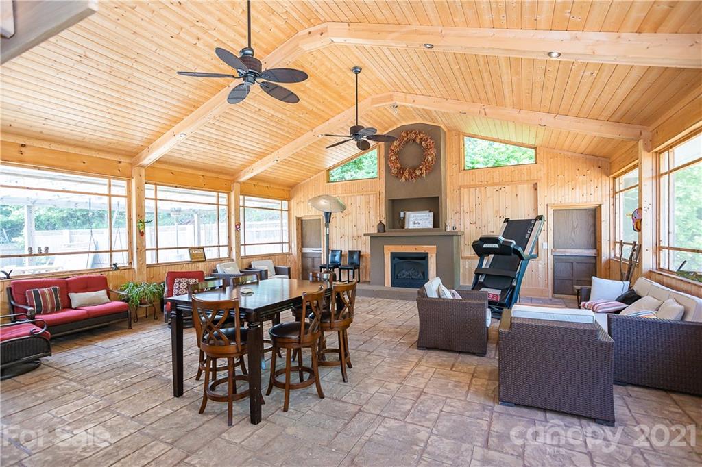 418 Bailey Road Candler, NC 28715 - Photo 24 of 47 Gallery Image 24
