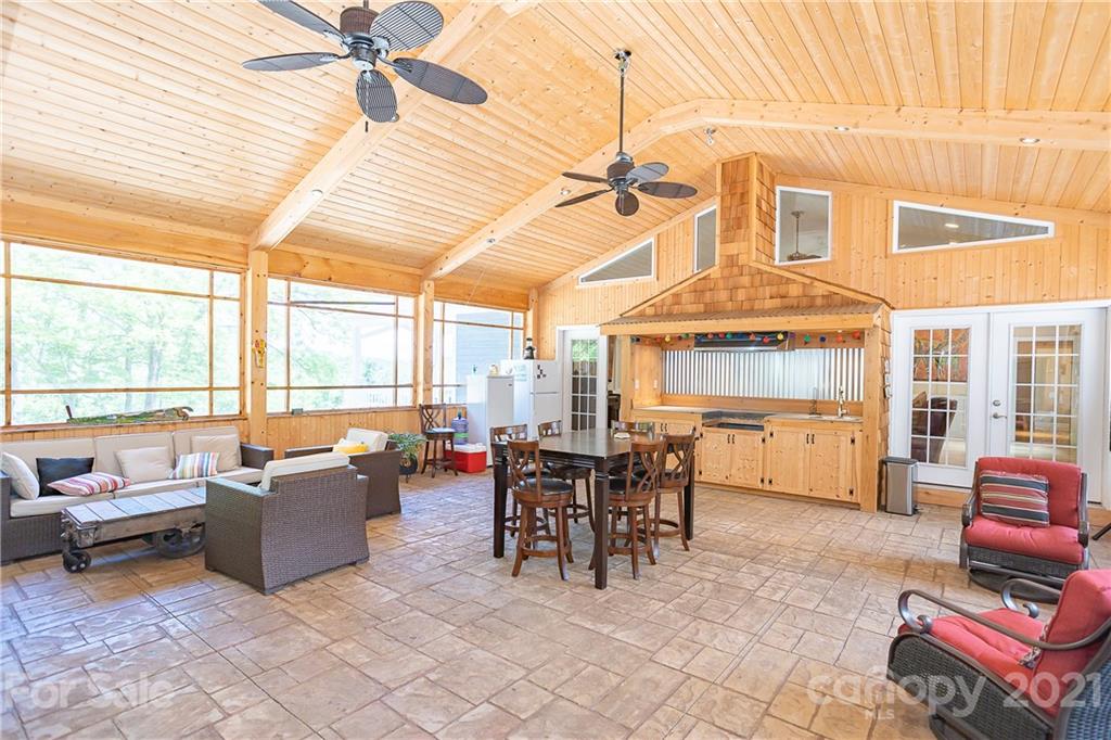 418 Bailey Road Candler, NC 28715 - Photo 25 of 47 Gallery Image 25