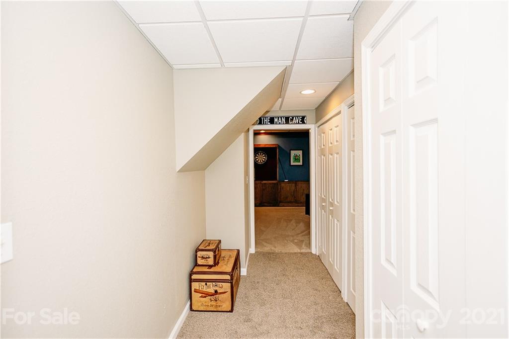 418 Bailey Road Candler, NC 28715 - Photo 26 of 47 Gallery Image 26