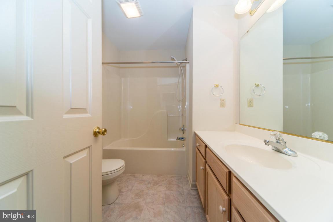 109 Sutherland Road Lancaster, PA 17603 - Photo 18 of 27 Gallery Image 18