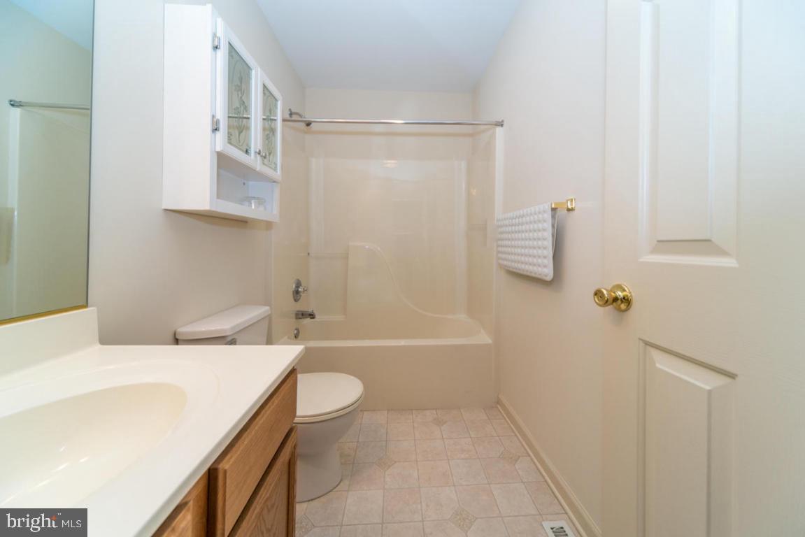 109 Sutherland Road Lancaster, PA 17603 - Photo 21 of 27 Gallery Image 21