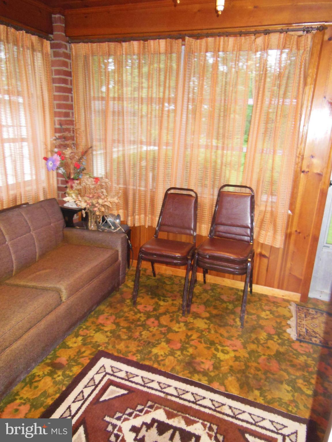 9014 Sudbury Road Silver Spring, MD 20901 - Photo 18 of 29 Interior (General)
