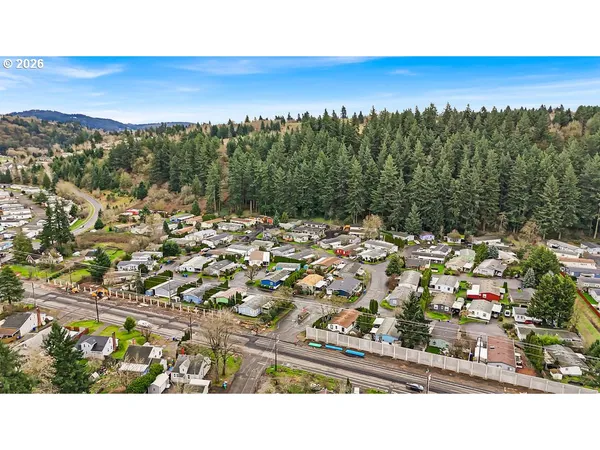 $135,000 | 16000 Southeast Powell Boulevard, Unit 68, Portland, OR 97236