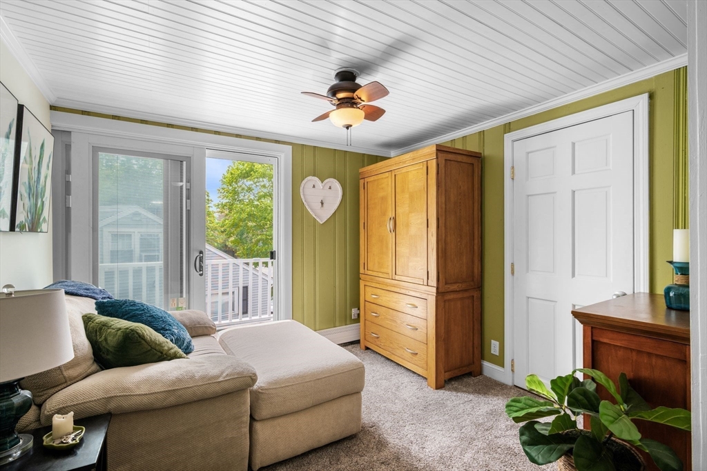 42 Walnut Street Saugus, MA 01906 - Photo 16 of 41