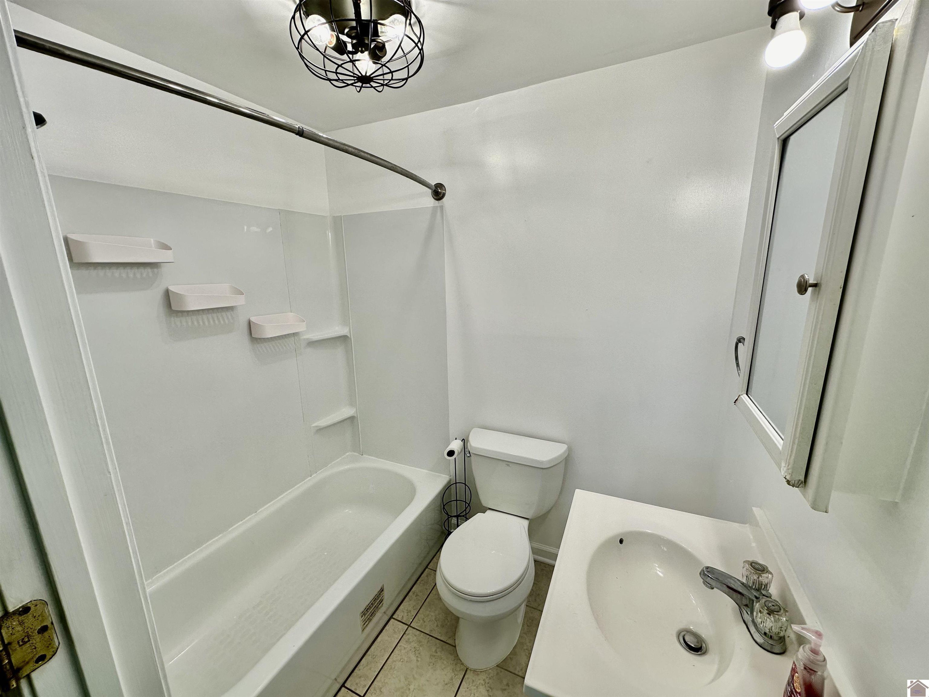 703 Cerulean Road Cadiz, KY 42211 - Photo 4 of 19 Photo 4
