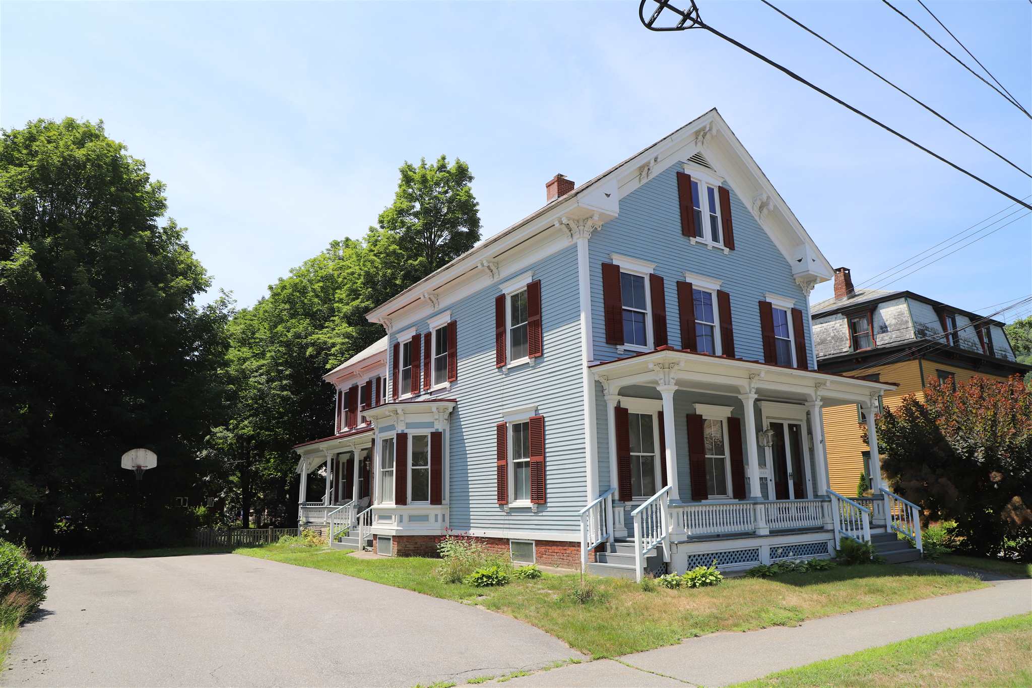 30 School Street Rockingham, VT 05101 - Photo 1 of 36