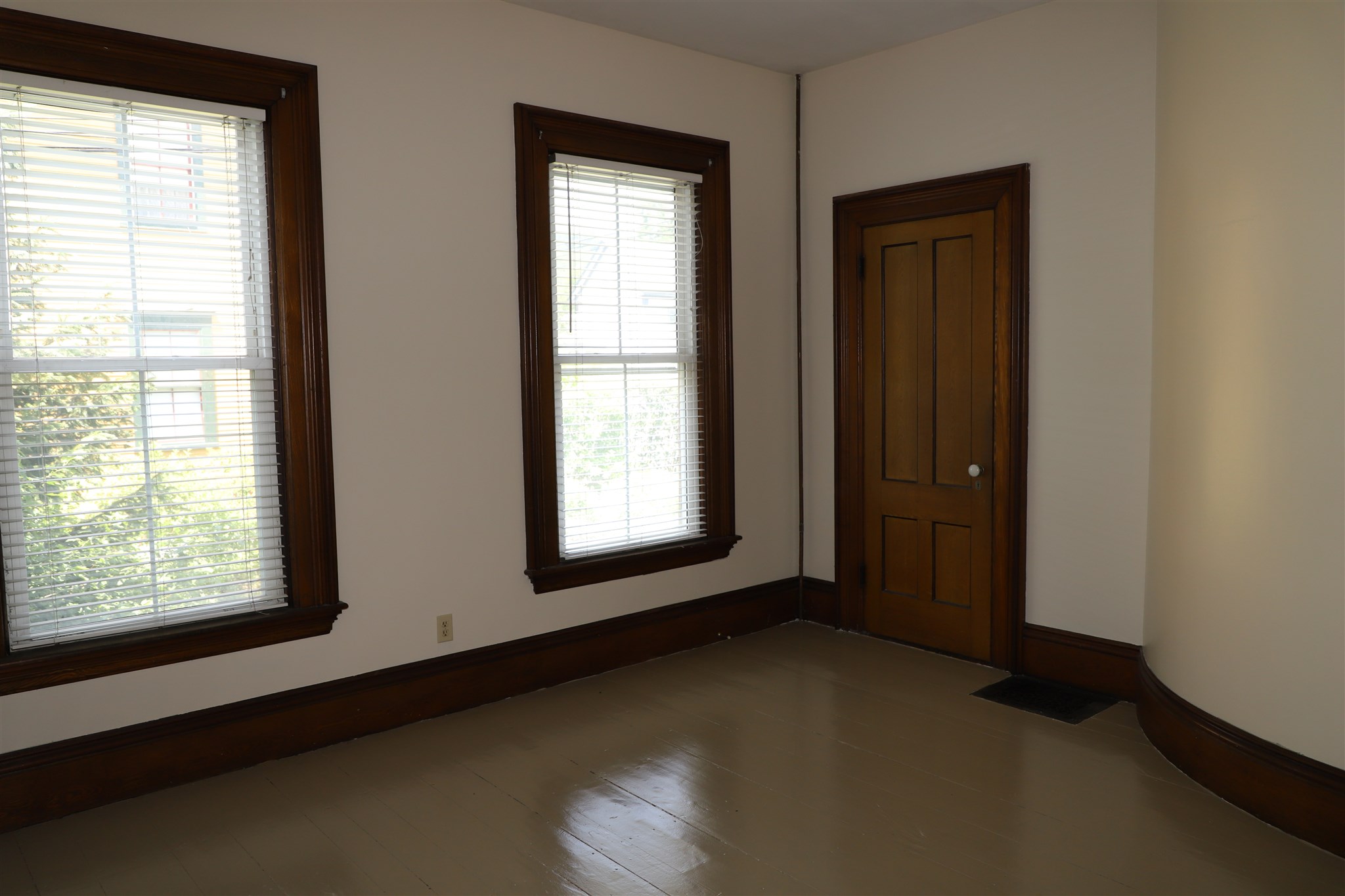 30 School Street Rockingham, VT 05101 - Photo 16 of 36