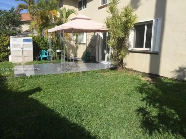 a view of outdoor space yard and deck
