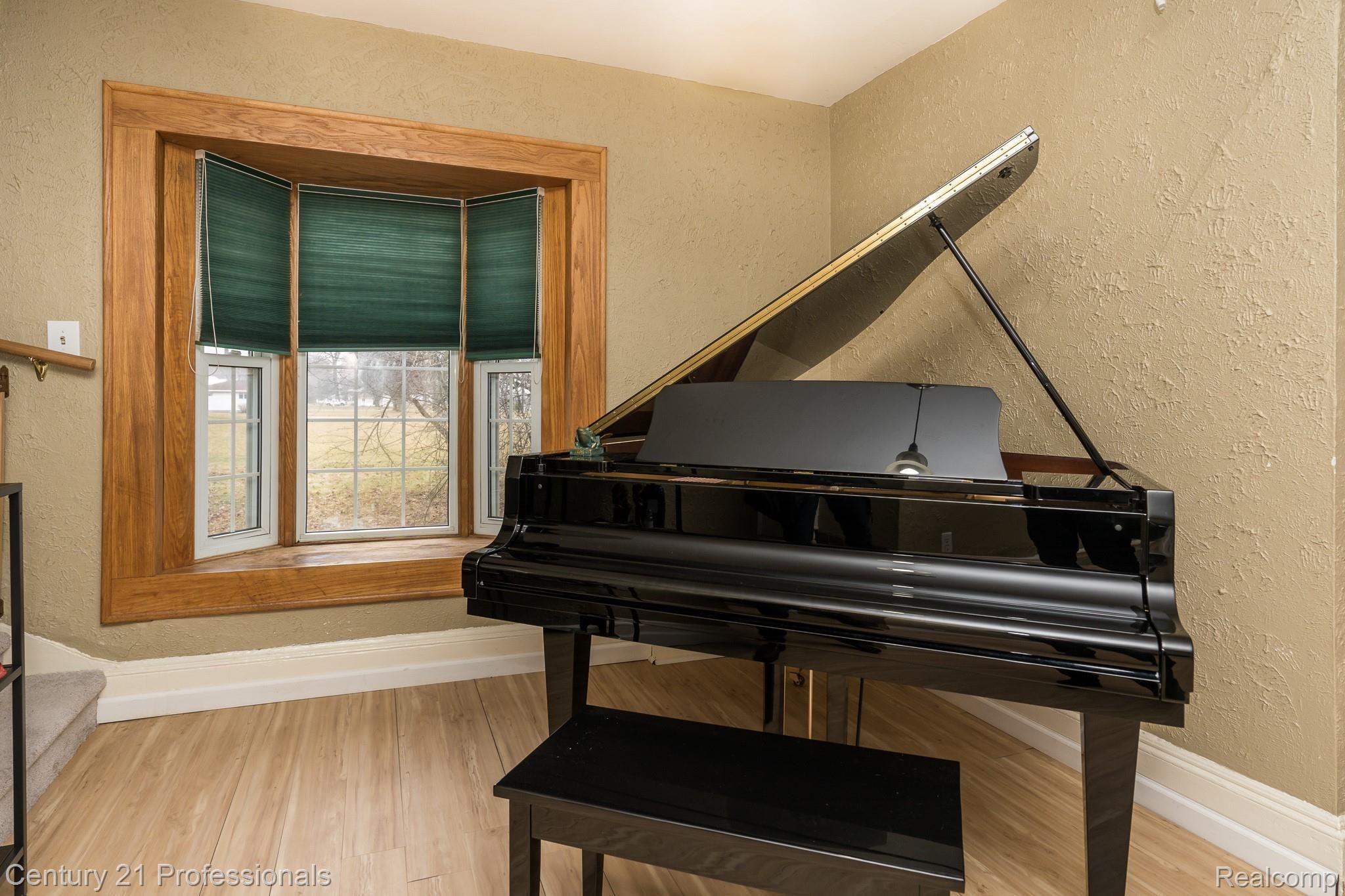 12400 Wabash Road Milan, MI 48160 - Photo 10 of 25 Wabash MLS-W006.jpg