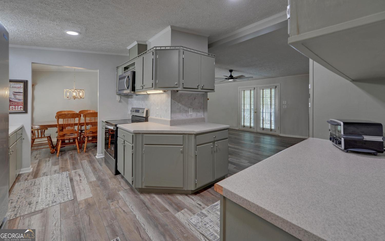 123 Ridgemore Circle Toccoa, GA 30577 - Photo 13 of 32