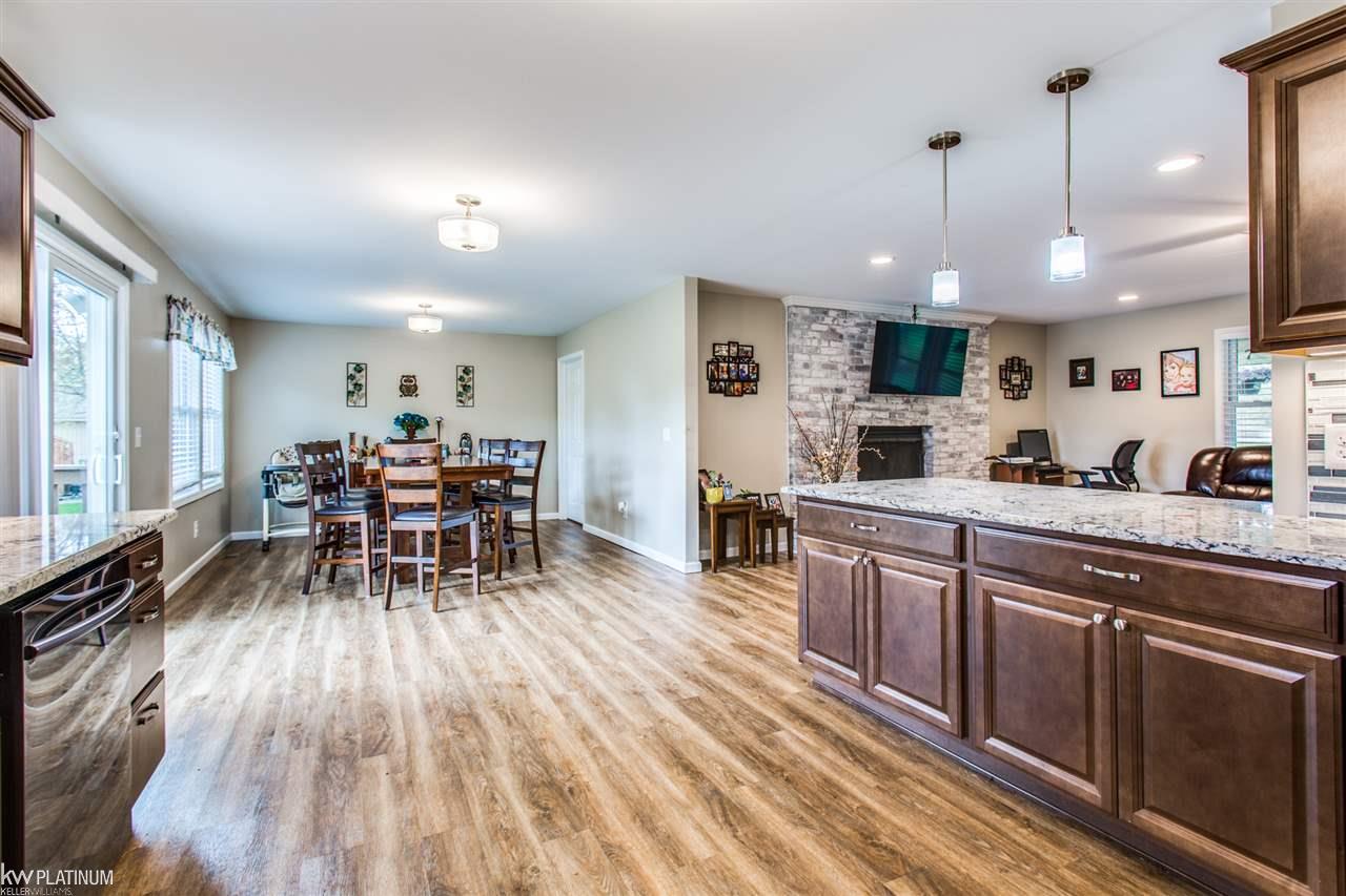 6979 Sterling Road Yale, MI 48097 - Photo 17 of 39 31380175-16.JPG
