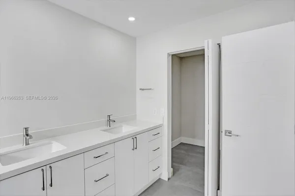 $5,600 | 12020 Southwest 93rd Street, Miami, FL 33186