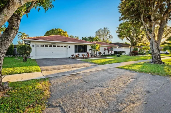 $5,600 | 12020 Southwest 93rd Street, Miami, FL 33186