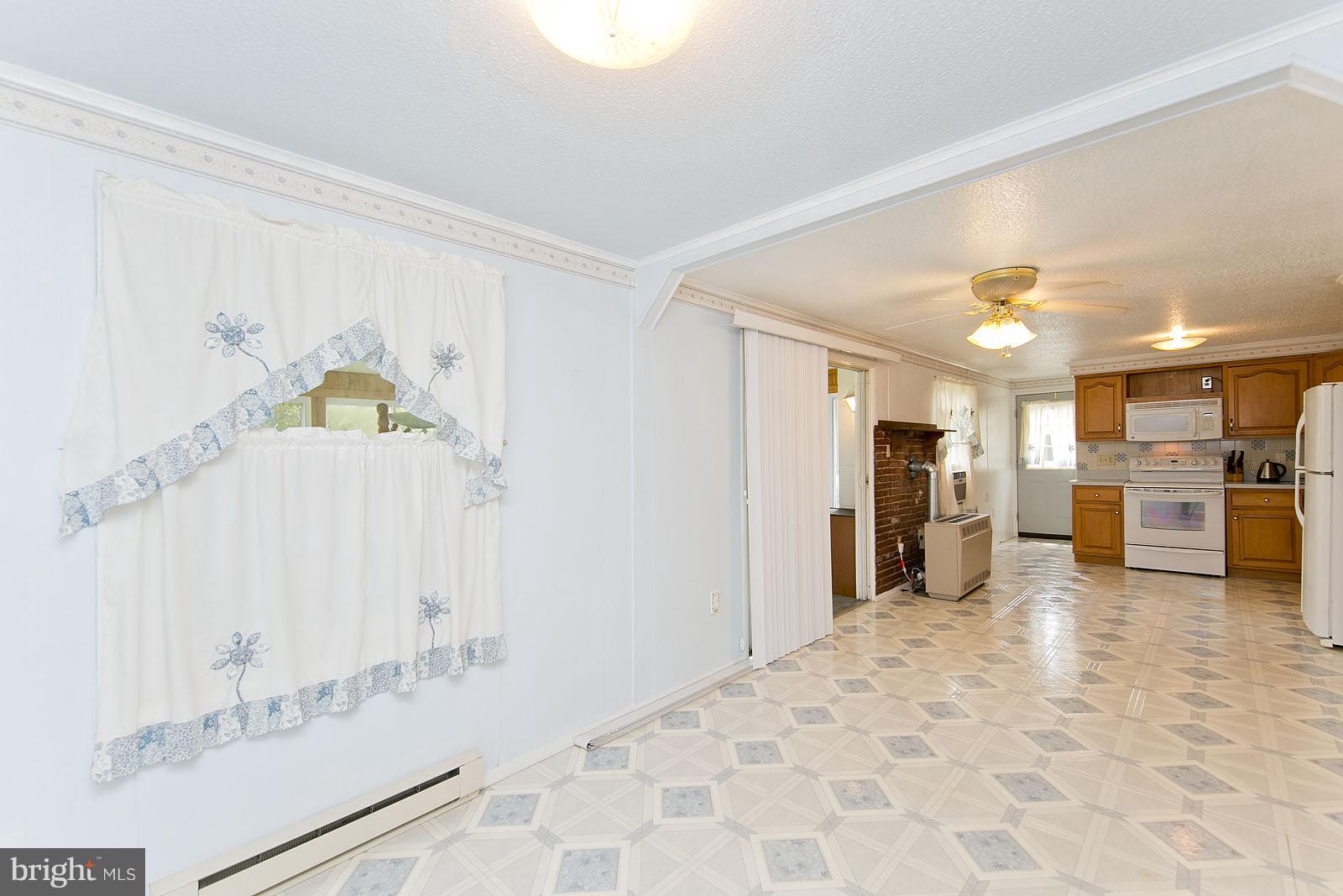609 Whissens Ridge Road Winchester, VA 22602 - Photo 8 of 30 Interior (General)