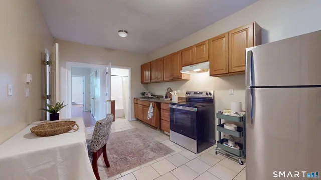 $1,600 | 24 Madison Street, Hartford, CT 06106