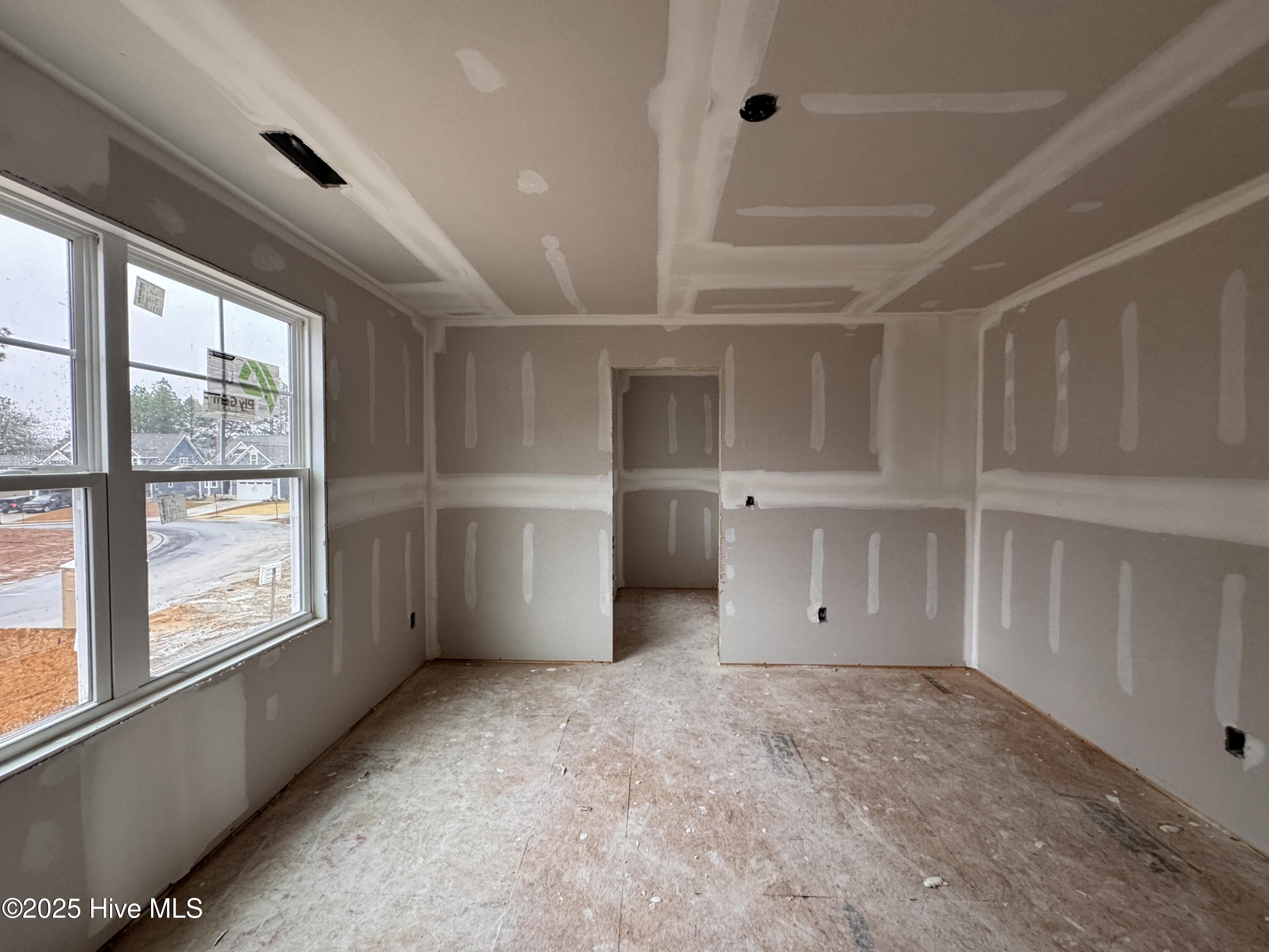 428 Redwater Trail, Unit 596 Aberdeen, NC 28315 - Photo 33 of 52 IMG_2815