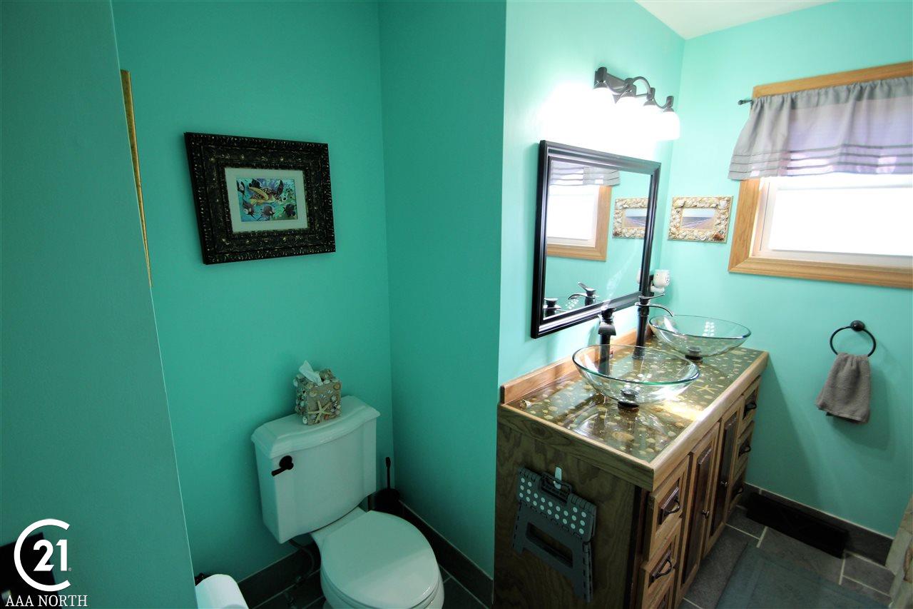 6345 General Squier Road Almont, MI 48003 - Photo 13 of 27