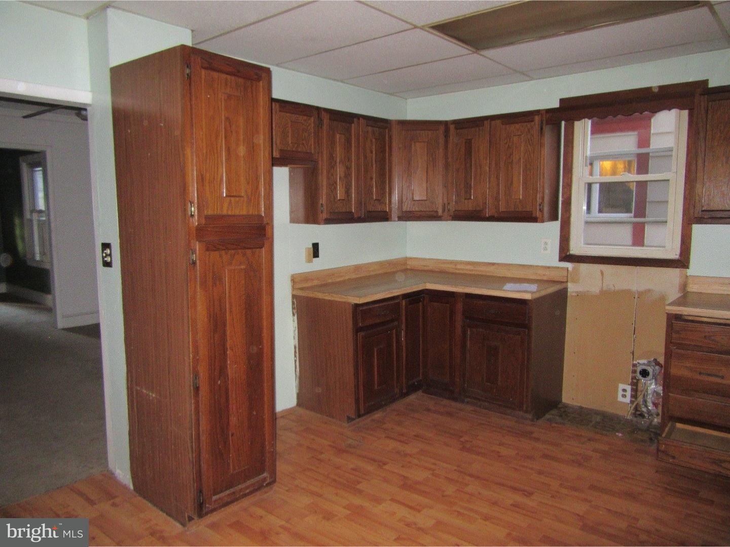 303 Harrison Street Riverton, NJ 08077 - Photo 4 of 15