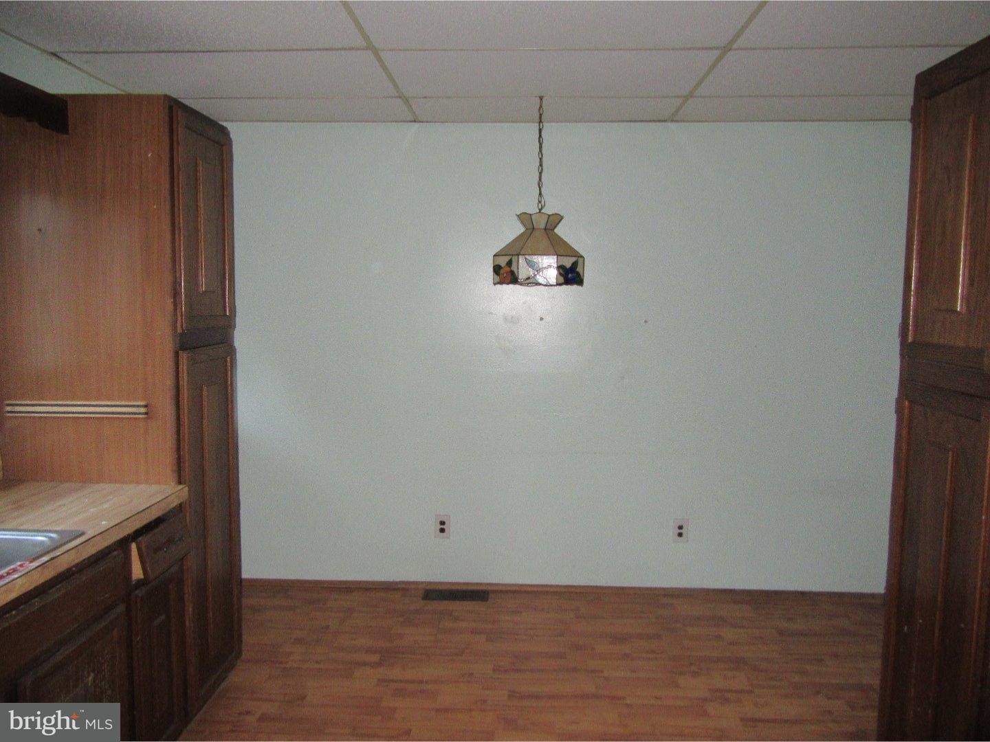 303 Harrison Street Riverton, NJ 08077 - Photo 5 of 15