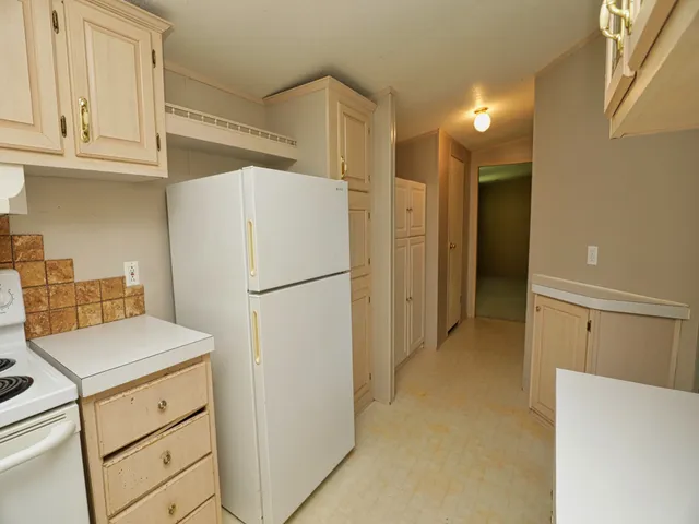 $118,000 | 210 Floyd Street, Boling, TX 77420