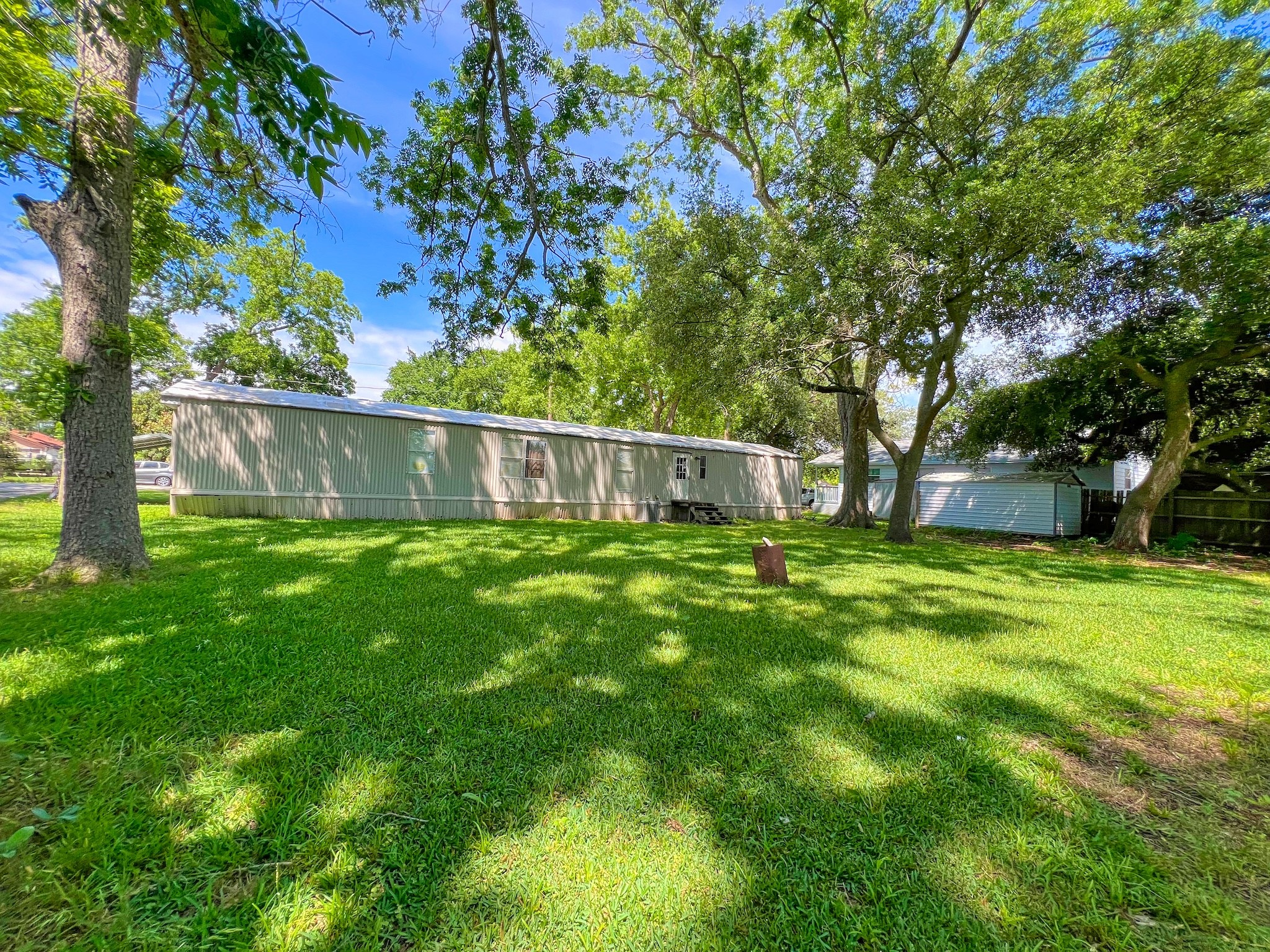 210 Floyd Street Boling, TX 77420 - Photo 8 of 29 Huge Back Yard Space