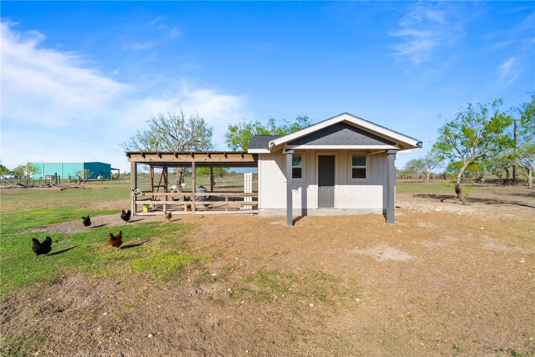 267 Old Salt Lake Road Rockport, TX 78382 - Photo 24 of 37