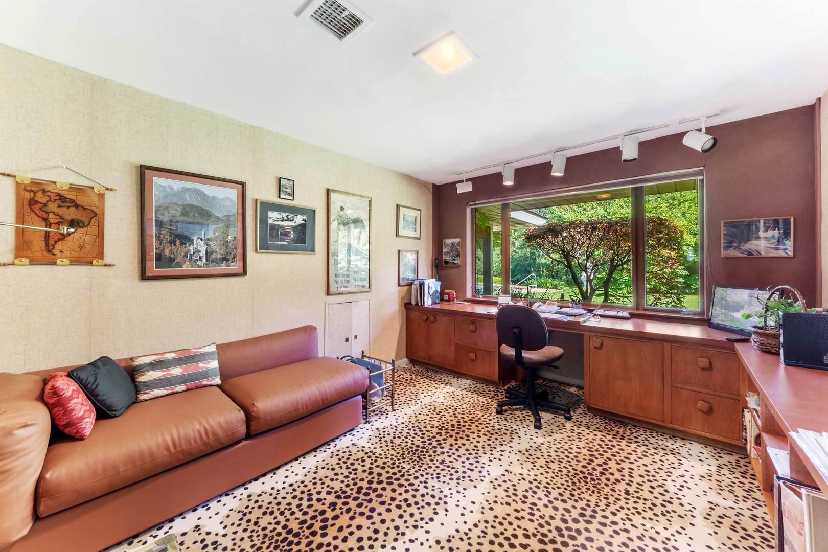 126 Brinker Road Barrington Hills, IL 60010 - Photo 12 of 31 a living room with furniture and a large window