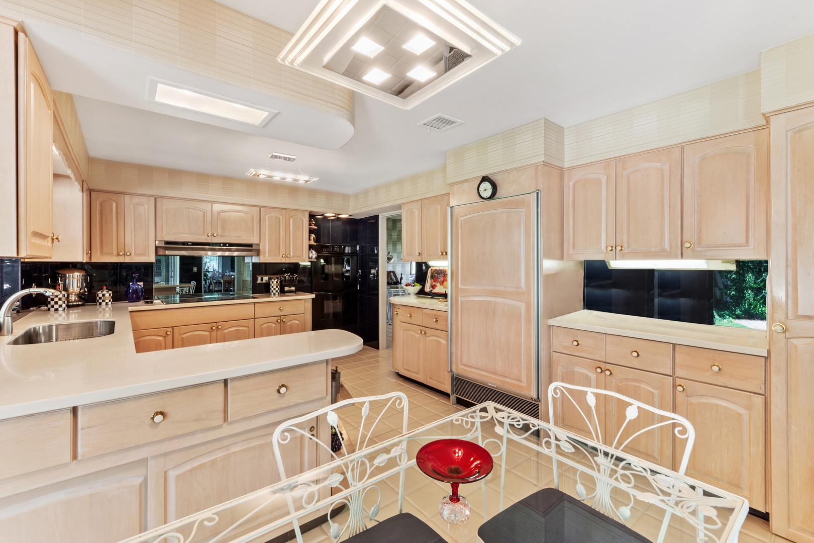 126 Brinker Road Barrington Hills, IL 60010 - Photo 8 of 31 a kitchen that has a cabinets and a stove