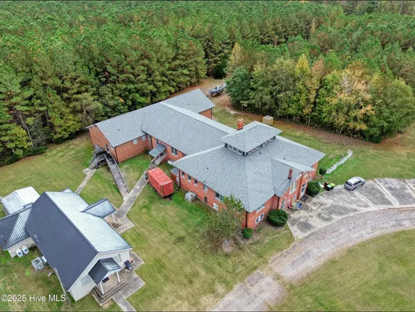 $350,000 | 9291 Highway 171, Williamston, NC 27892