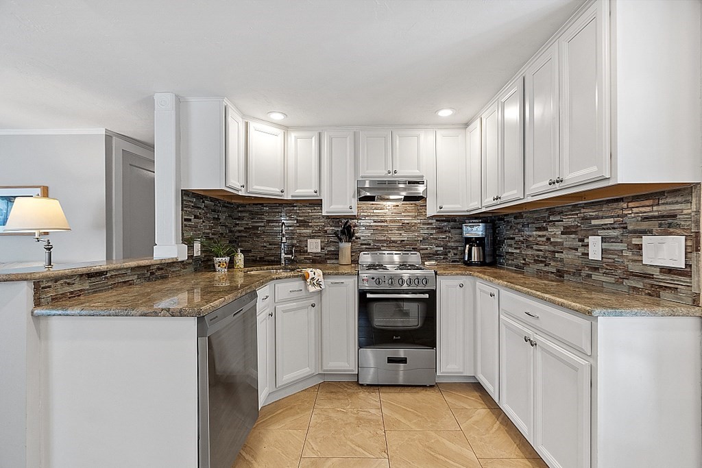 41 Darnell Road Worcester, MA 01606 - Photo 11 of 40 Gallery Image 11