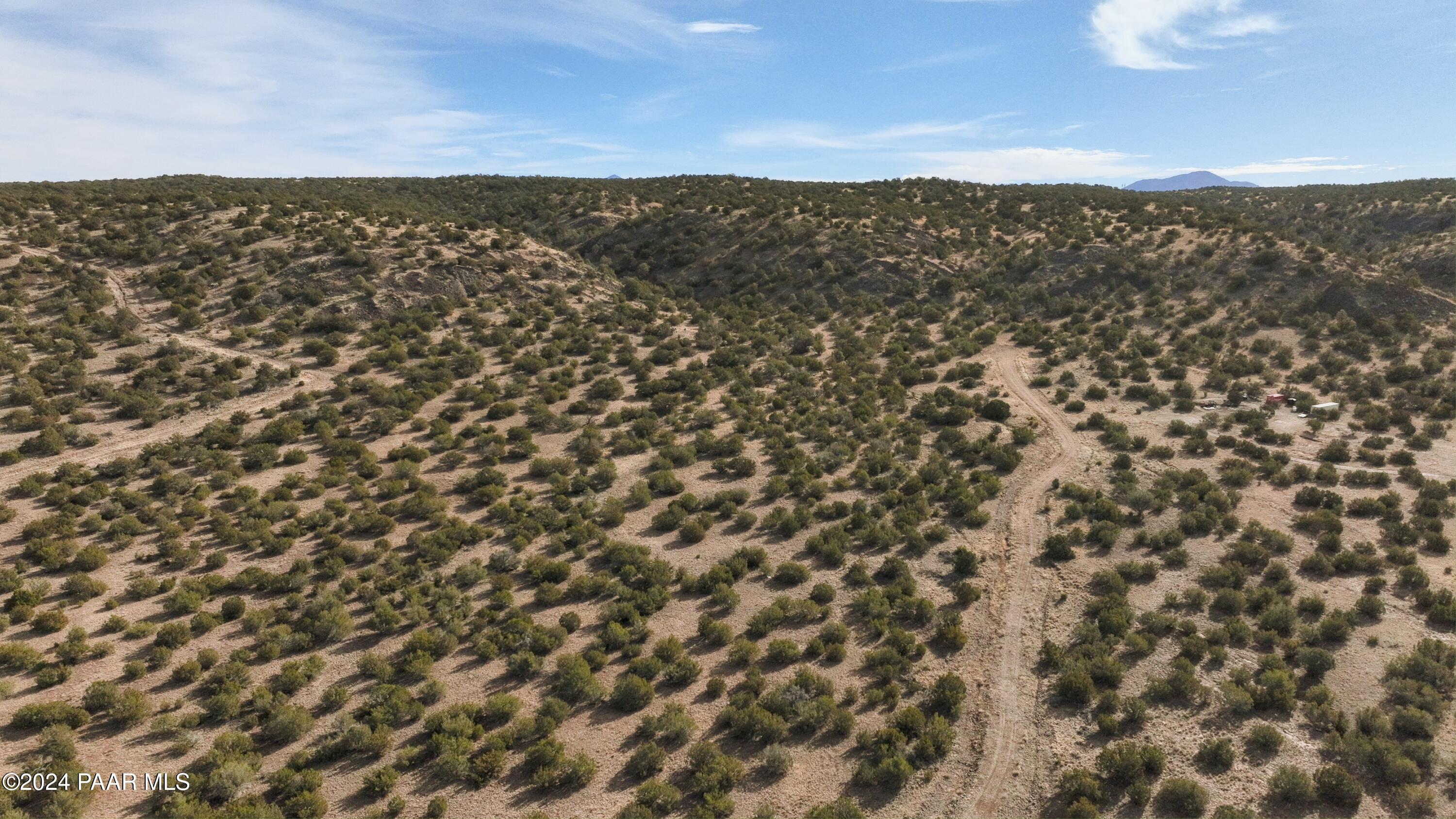 11646 Howard Mesa Loop Williams, AZ 86046 - Photo 14 of 27 a view of city and mountain