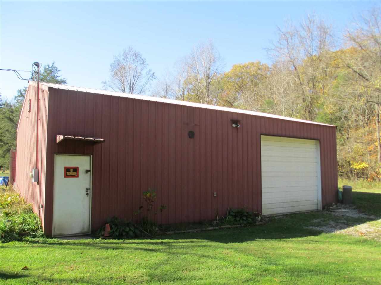 4402 West Tramway Road Bloomington, IN 47403 - Photo 2 of 22