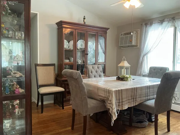 $625,000 | 606 Birch Hollow Drive, Shirley, NY 11967