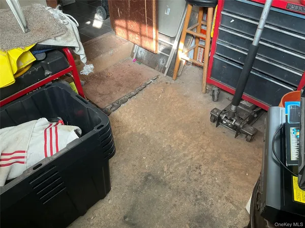 $625,000 | 606 Birch Hollow Drive, Shirley, NY 11967