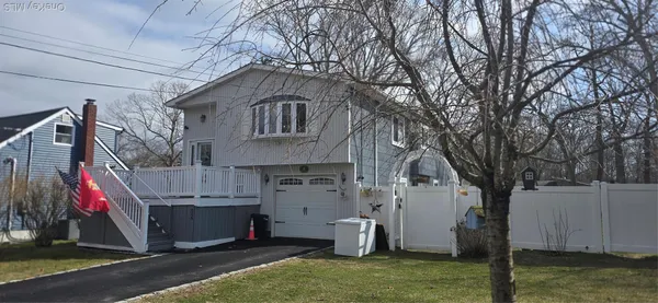 $625,000 | 606 Birch Hollow Drive, Shirley, NY 11967