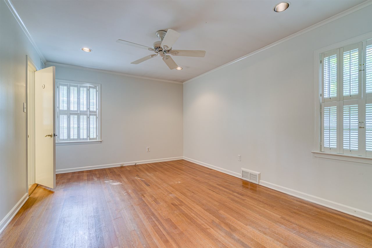 605 Kinsman Road Memphis, TN 38120 - Photo 15 of 25 Gallery Image 15
