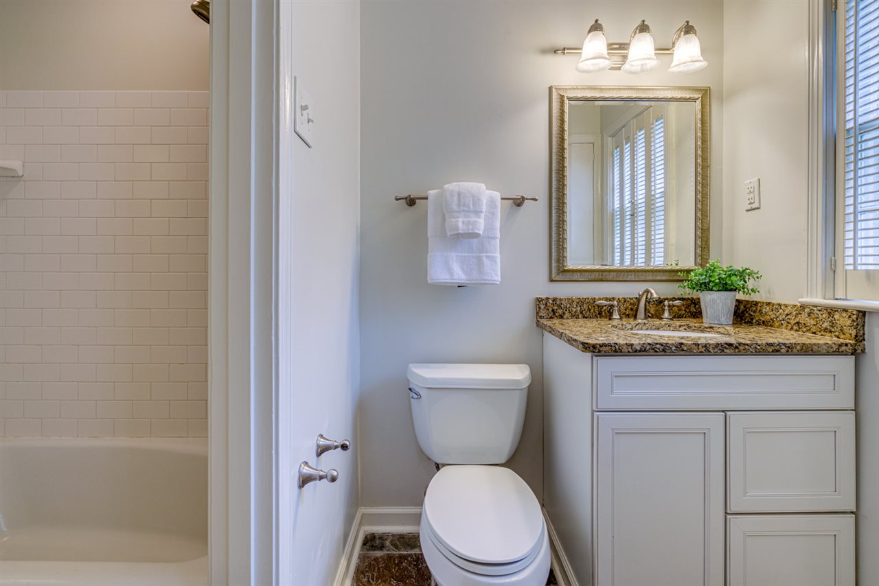 605 Kinsman Road Memphis, TN 38120 - Photo 16 of 25 Gallery Image 16