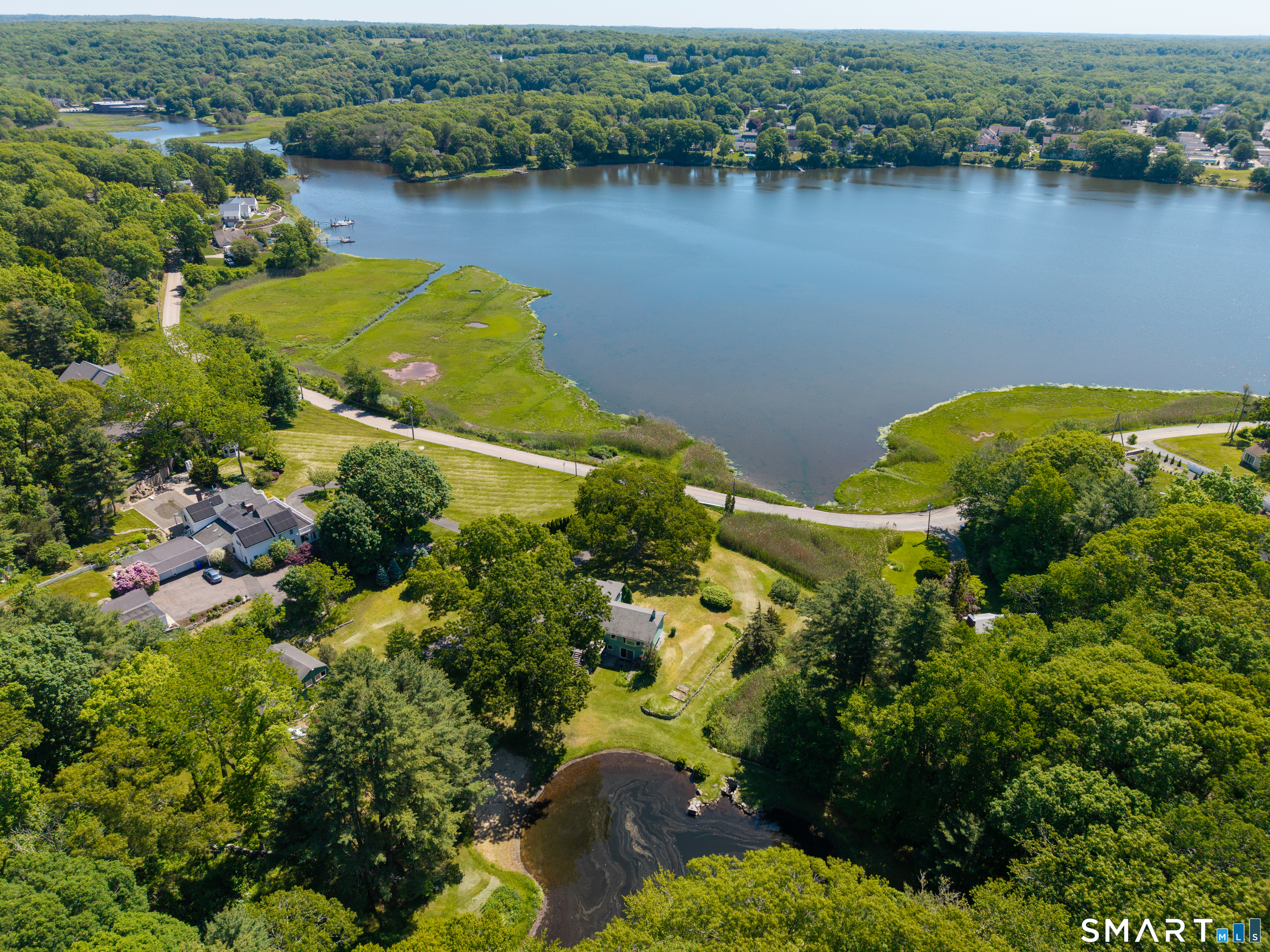901 River Road Groton, CT 06355 - Photo 4 of 37