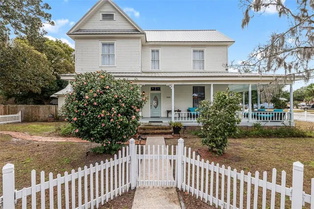 $395,000 | 160 Southeast St Johns Street, Lake City, FL 32025