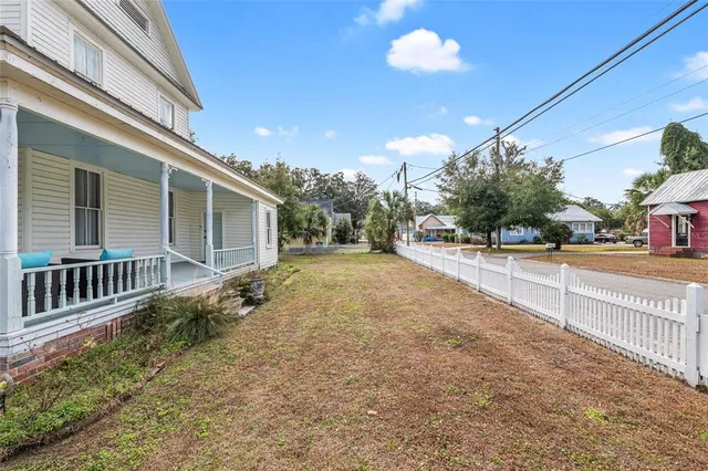 $395,000 | 160 Southeast St Johns Street, Lake City, FL 32025